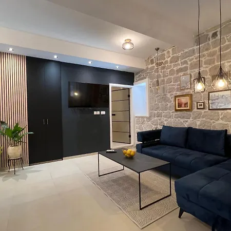 Place Apartament *