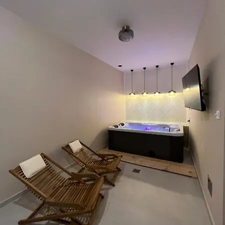 Apartment Place
