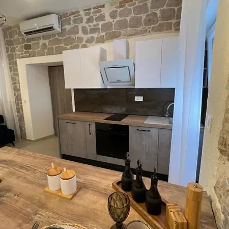 Place * Split