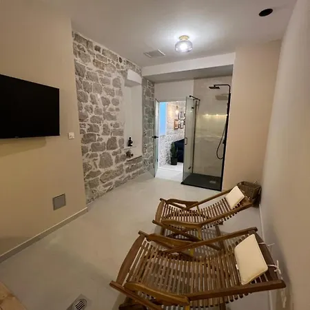 Apartment Place